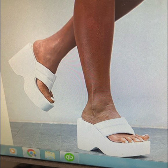 Mirarka Shoes - Womens Open Toe Wedge Platform Slide Sandals NWOT